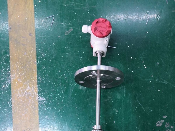 磁致伸縮液位計的產(chǎn)品選型