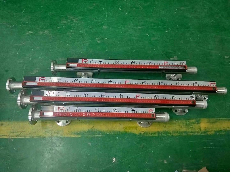 磁翻板液位計