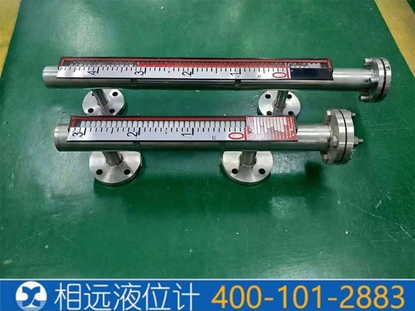 磁翻板液位計法蘭的配套注意事項