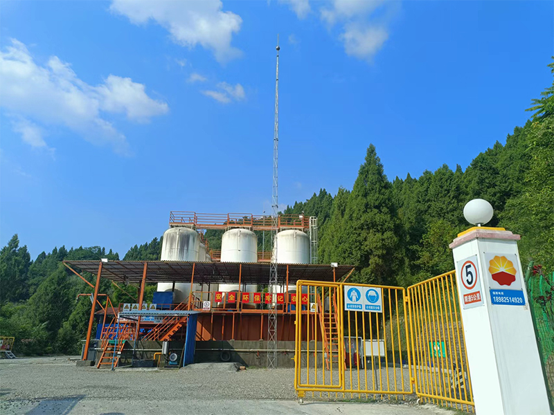 中石油川慶鉆井液入站-西安相遠(yuǎn)雷達(dá)液位監(jiān)控系統(tǒng)安裝調(diào)試