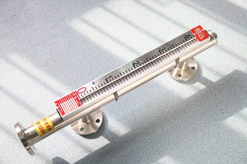 側(cè)裝磁翻板液位計