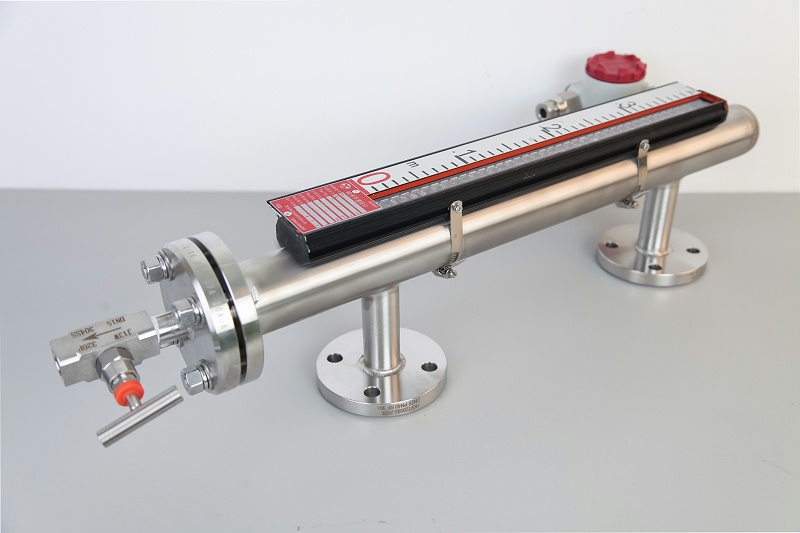 遠(yuǎn)傳磁翻板液位計(jì)